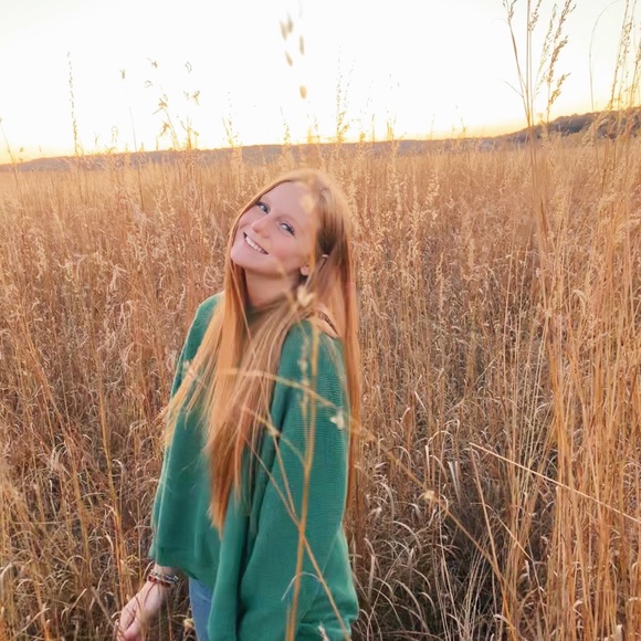 Meet your Posher, Miranda - Picture 2 of 6